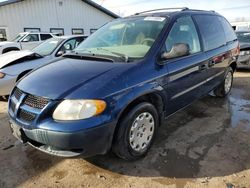 Salvage cars for sale at Pekin, IL auction: 2002 Dodge Caravan SE