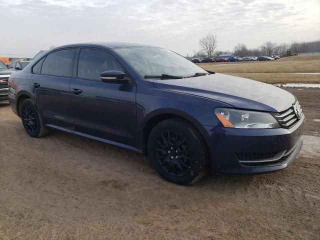 2013 Volkswagen Passat S