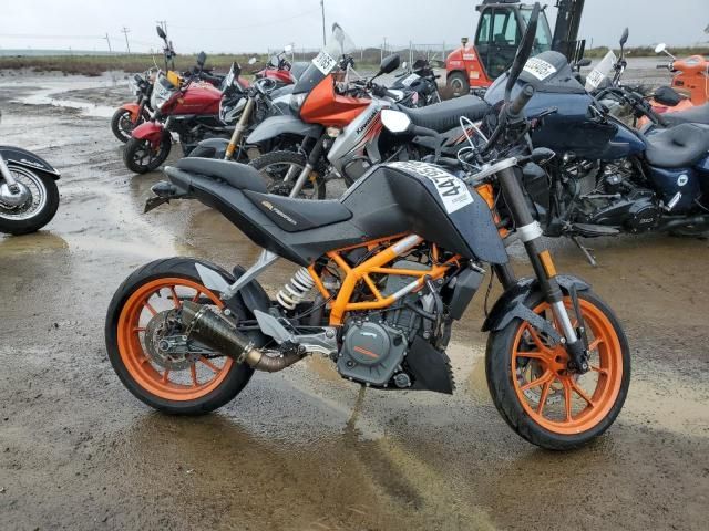 2016 KTM RC 390