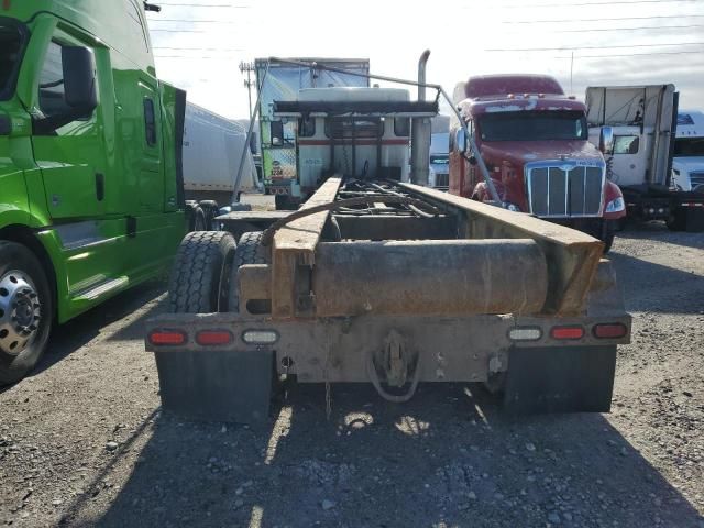 1999 Kenworth T800 ROLL-OFF Container Truck