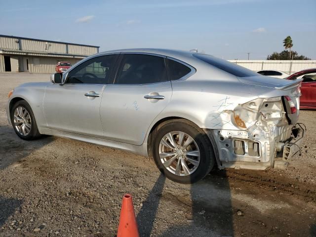 2014 Infiniti Q70 3.7