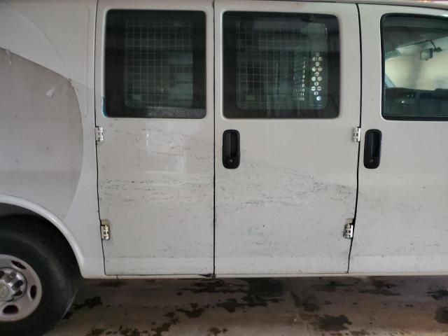 2014 Chevrolet Express G2500