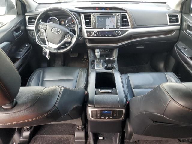 2018 Toyota Highlander SE