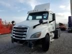 2018 Freightliner Cascadia 126