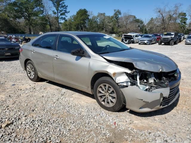 2016 Toyota Camry LE