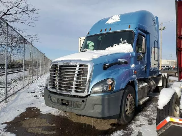 2016 Freightliner Cascadia 125