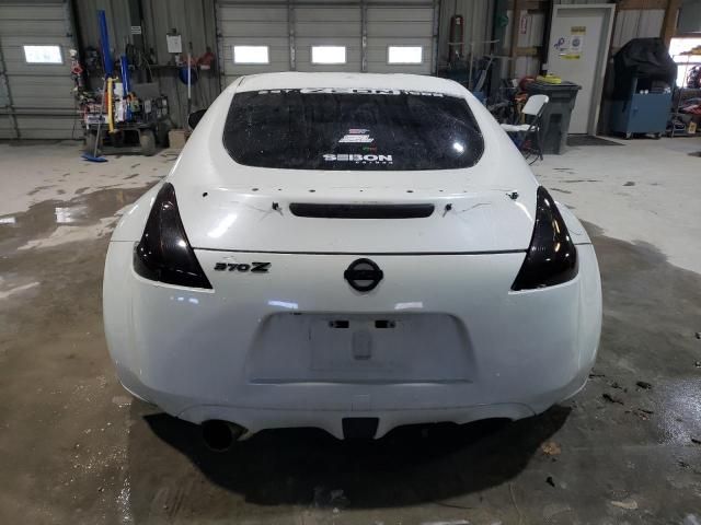 2012 Nissan 370Z Base