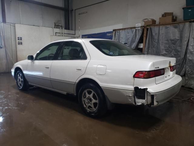 1999 Toyota Camry LE