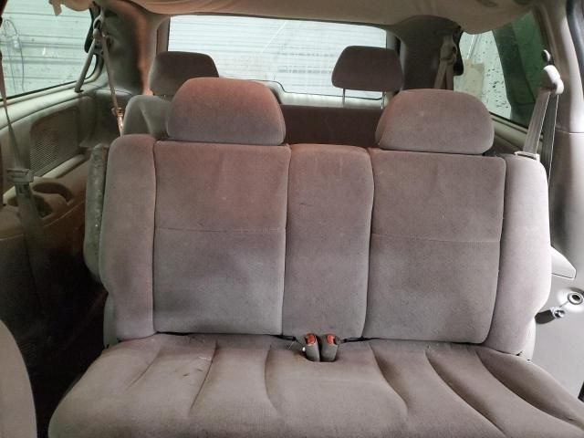 2003 Dodge Grand Caravan SE