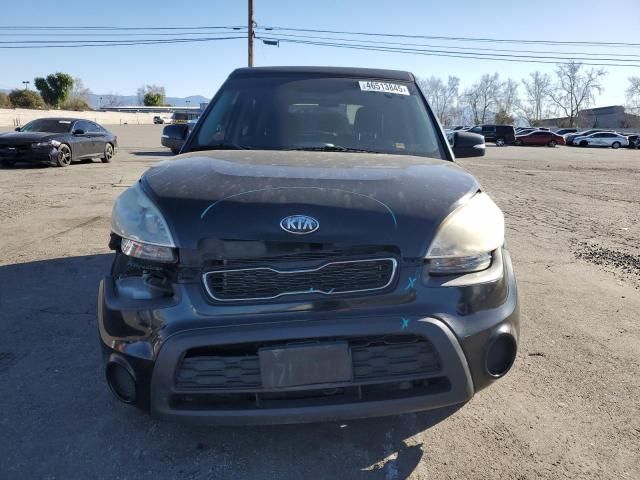 2013 KIA Soul +