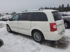 2013 Chrysler Town & Country Touring L