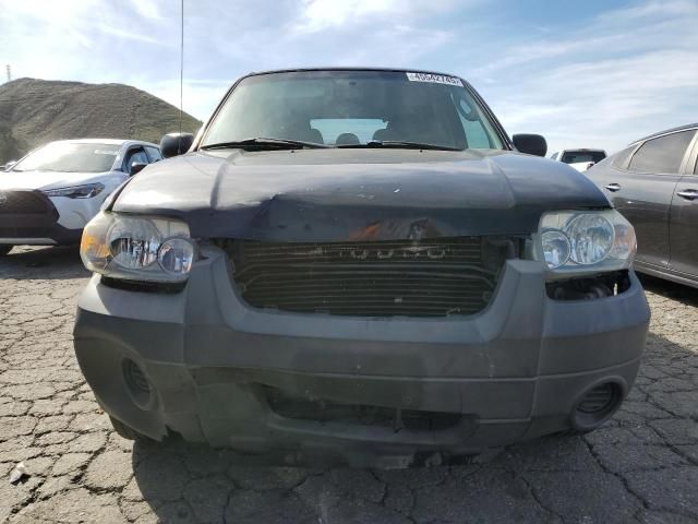 2005 Ford Escape XLS