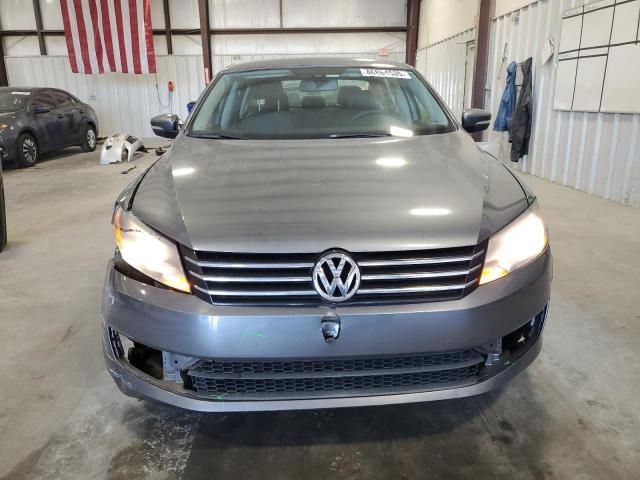 2014 Volkswagen Passat S