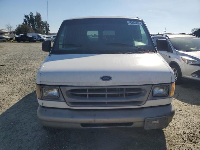 2000 Ford Econoline E150 Van