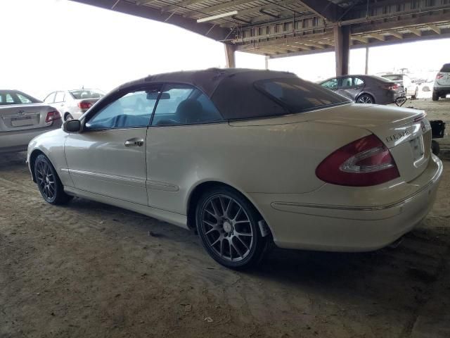 2005 Mercedes-Benz CLK 320