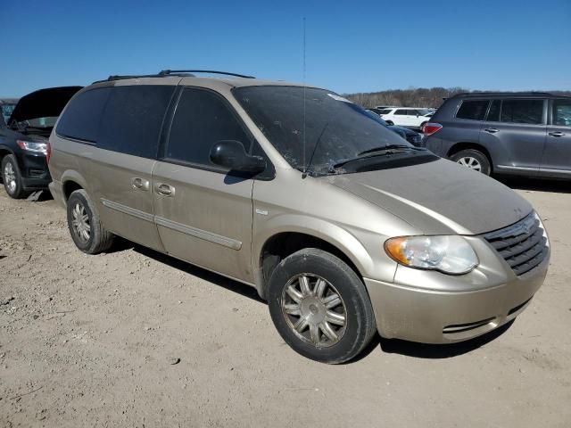 2006 Chrysler Town & Country Touring