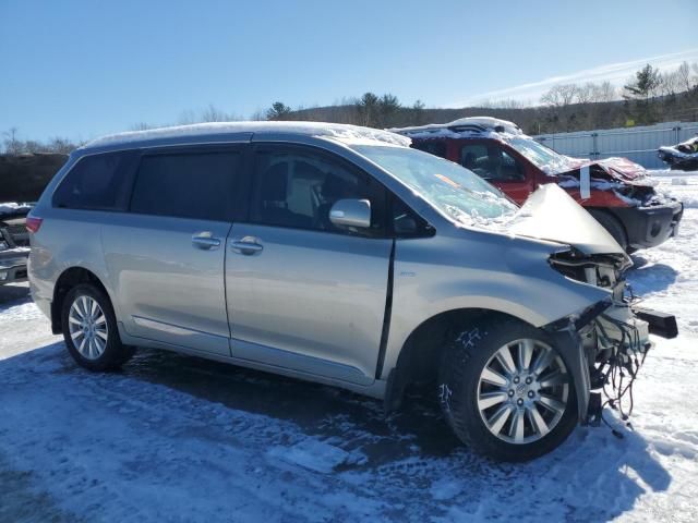 2017 Toyota Sienna XLE