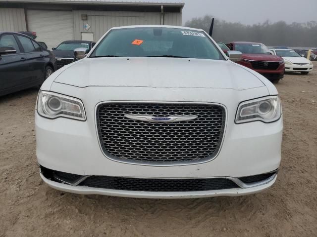 2021 Chrysler 300 Touring