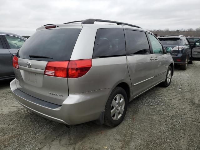 2004 Toyota Sienna XLE