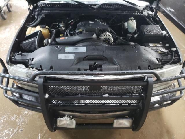 2004 Chevrolet Suburban K2500