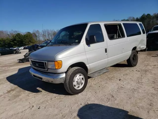 2006 Ford Econoline E350 Super Duty Wagon