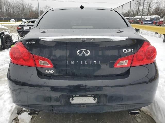 2015 Infiniti Q40