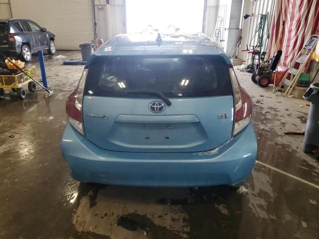 2016 Toyota Prius C