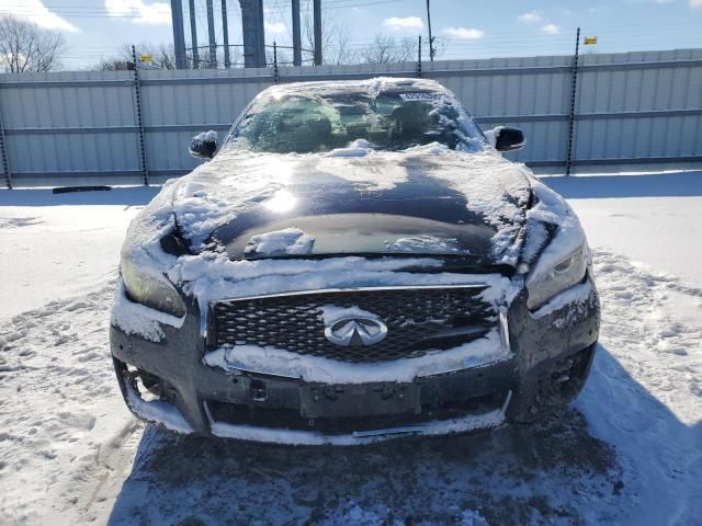 2017 Infiniti Q70 3.7