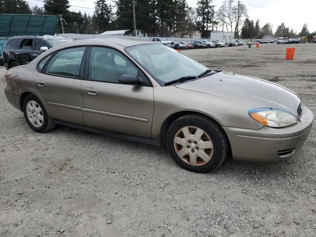 2004 Ford Taurus LX