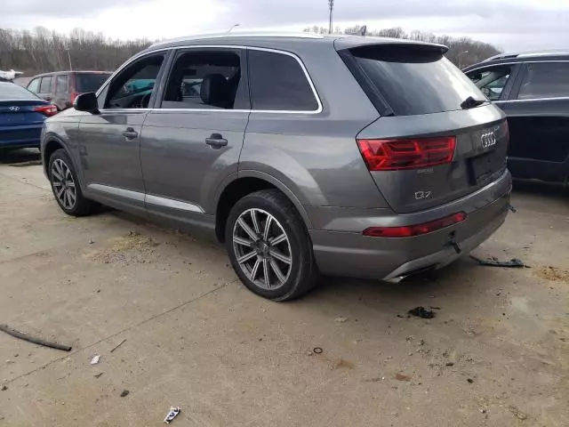 2017 Audi Q7 Premium Plus