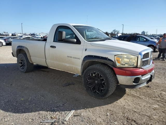 2006 Dodge RAM 2500 ST