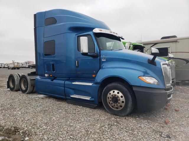 2019 International LT625