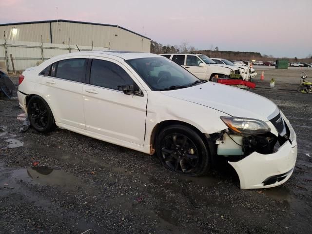 2013 Chrysler 200 Limited