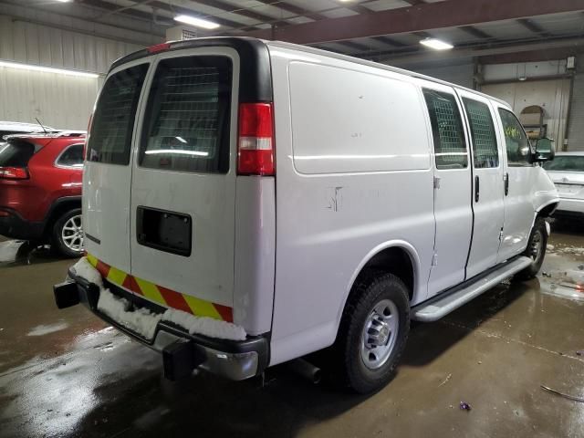 2020 Chevrolet Express G2500