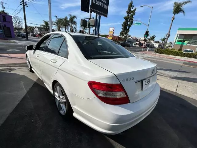 2010 Mercedes-Benz C300