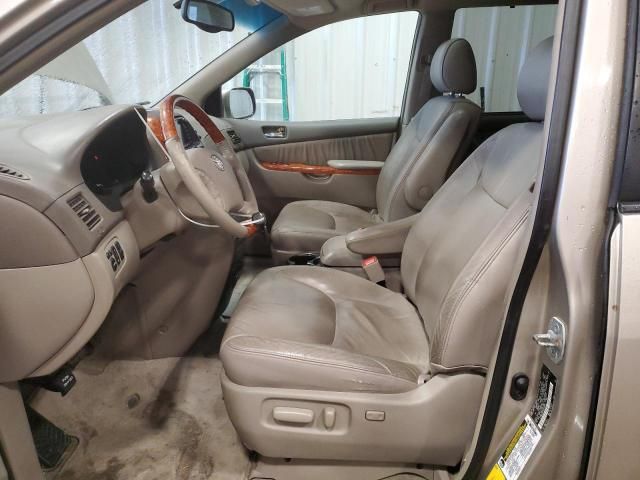 2006 Toyota Sienna XLE