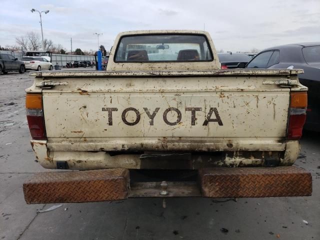 1985 Toyota Pickup 1/2 TON RN50