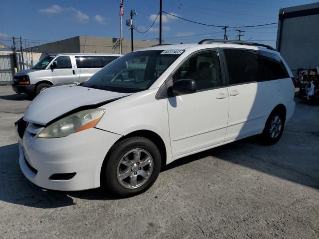 2006 Toyota Sienna CE