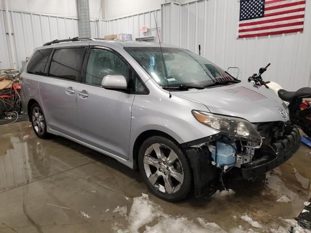 2012 Toyota Sienna Sport