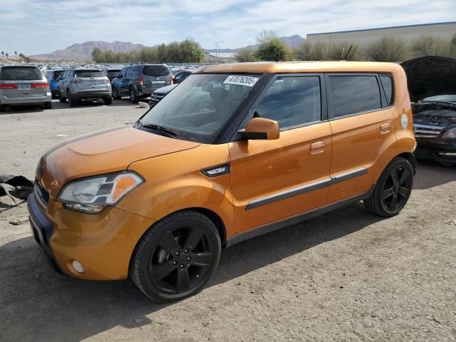 2010 KIA Soul +