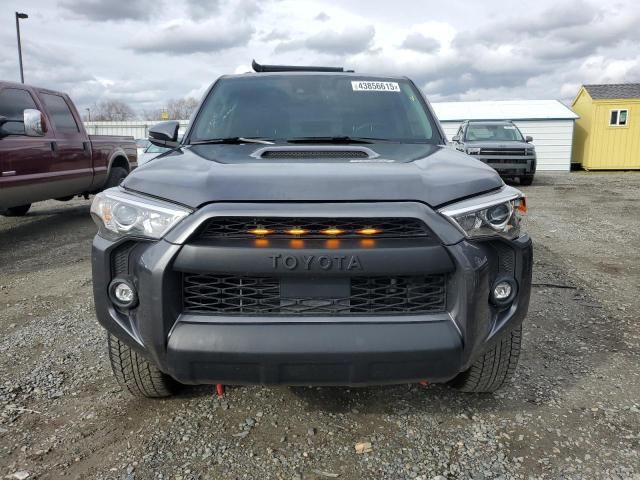 2023 Toyota 4runner SE