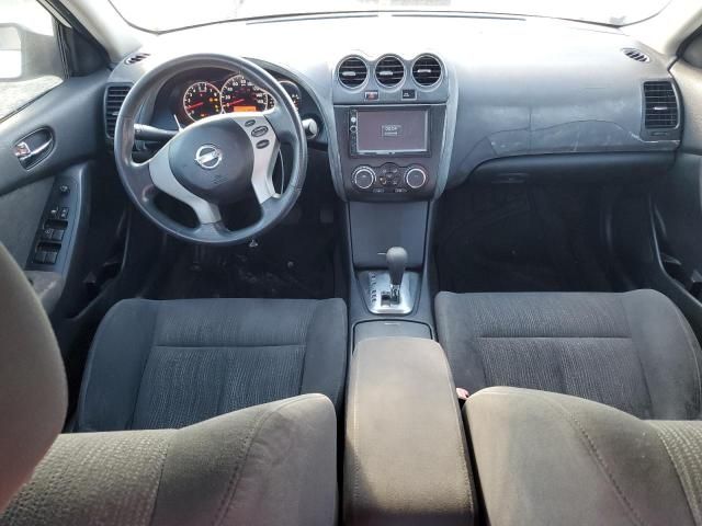 2010 Nissan Altima Base