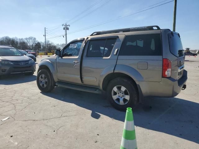 2006 Nissan Pathfinder LE