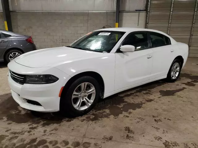 2016 Dodge Charger SE