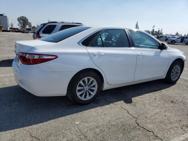 2016 Toyota Camry LE