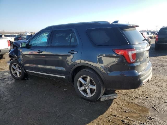 2017 Ford Explorer XLT SUV