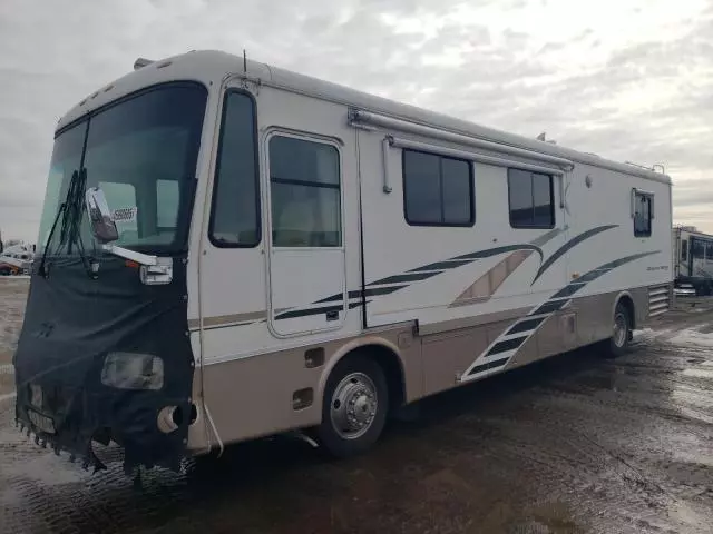 2000 Freightliner Chassis X Line Motor Home