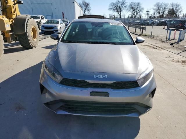 2024 KIA Forte LX