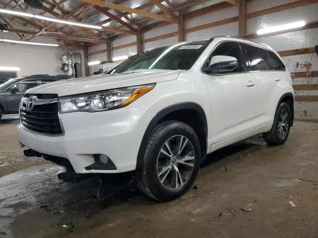 2016 Toyota Highlander XLE