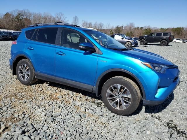 2017 Toyota Rav4 HV LE